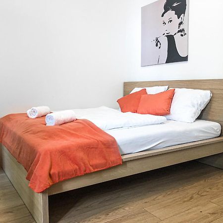 Lovely 2Br Shared Apartment, Enkplatz U3, 15Min To Center Wien Ngoại thất bức ảnh