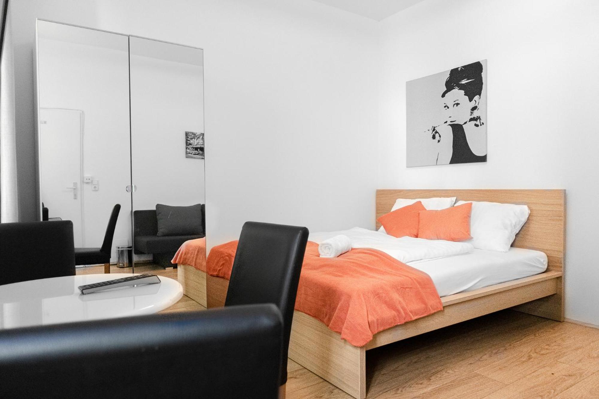 Lovely 2Br Shared Apartment, Enkplatz U3, 15Min To Center Wien Ngoại thất bức ảnh