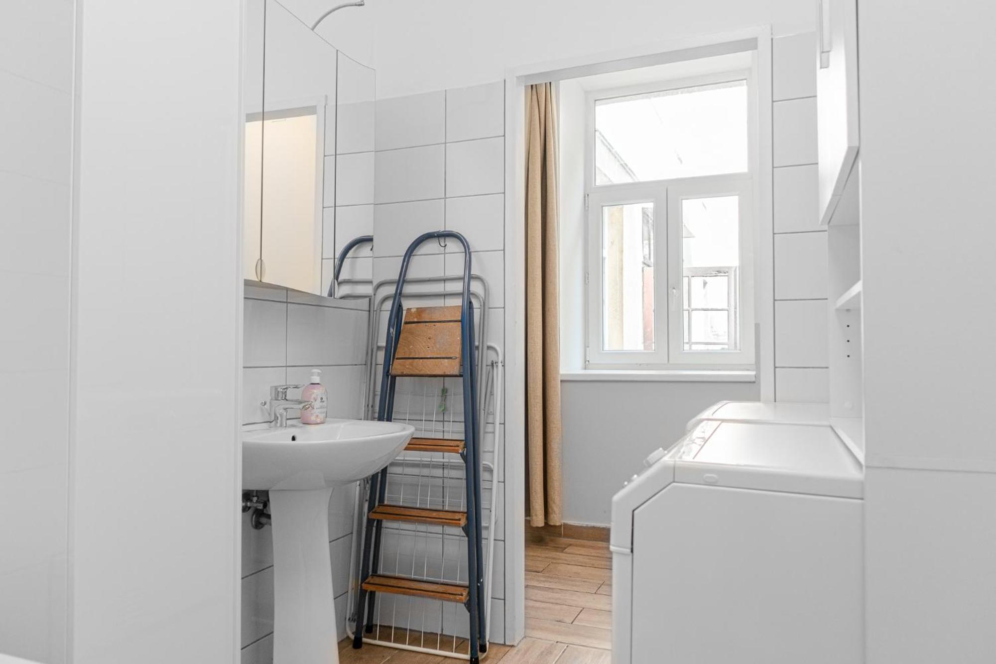 Lovely 2Br Shared Apartment, Enkplatz U3, 15Min To Center Wien Ngoại thất bức ảnh